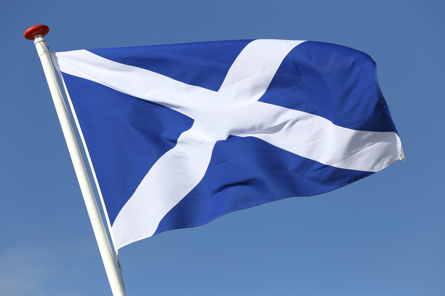 schottische Flagge im Wind